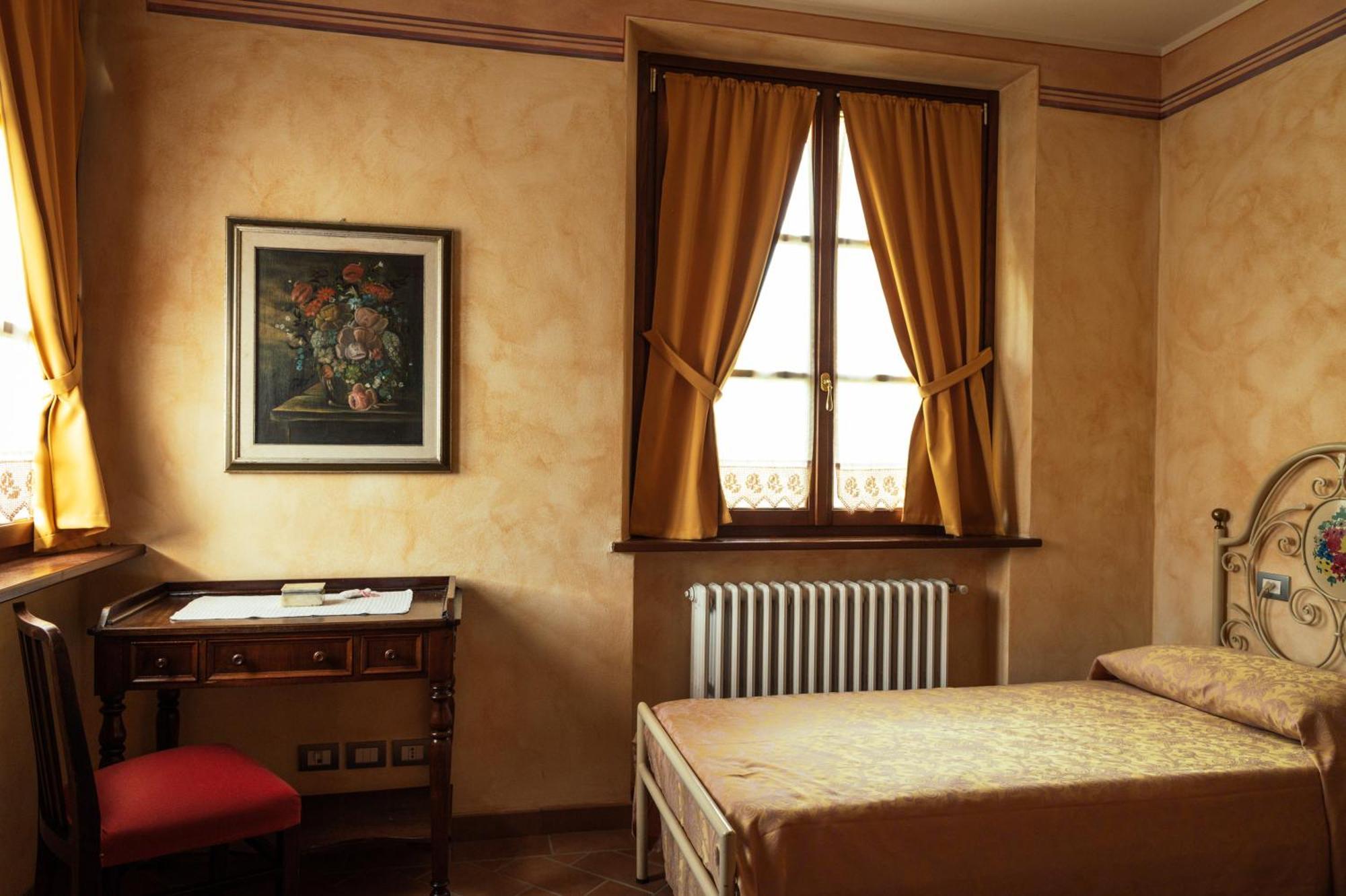 Agriturismo Casal Gheriglio Lucignano Exterior photo
