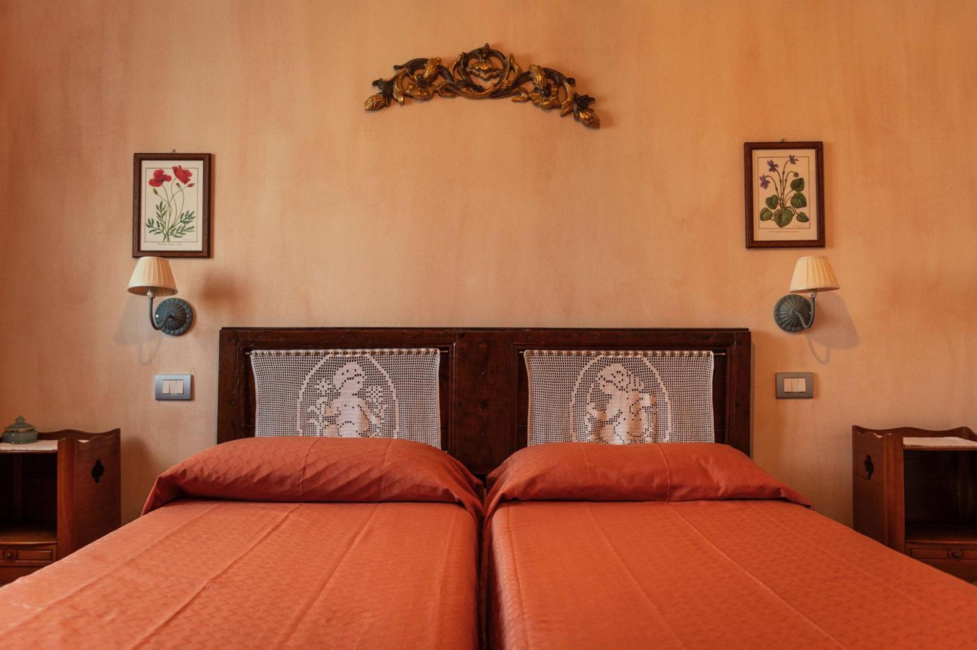 Agriturismo Casal Gheriglio Lucignano Exterior photo